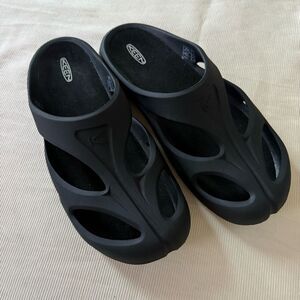KEEN Mens Shanti Comfortable Slip on Lightweight Clogs Water Shoes Black 13  New